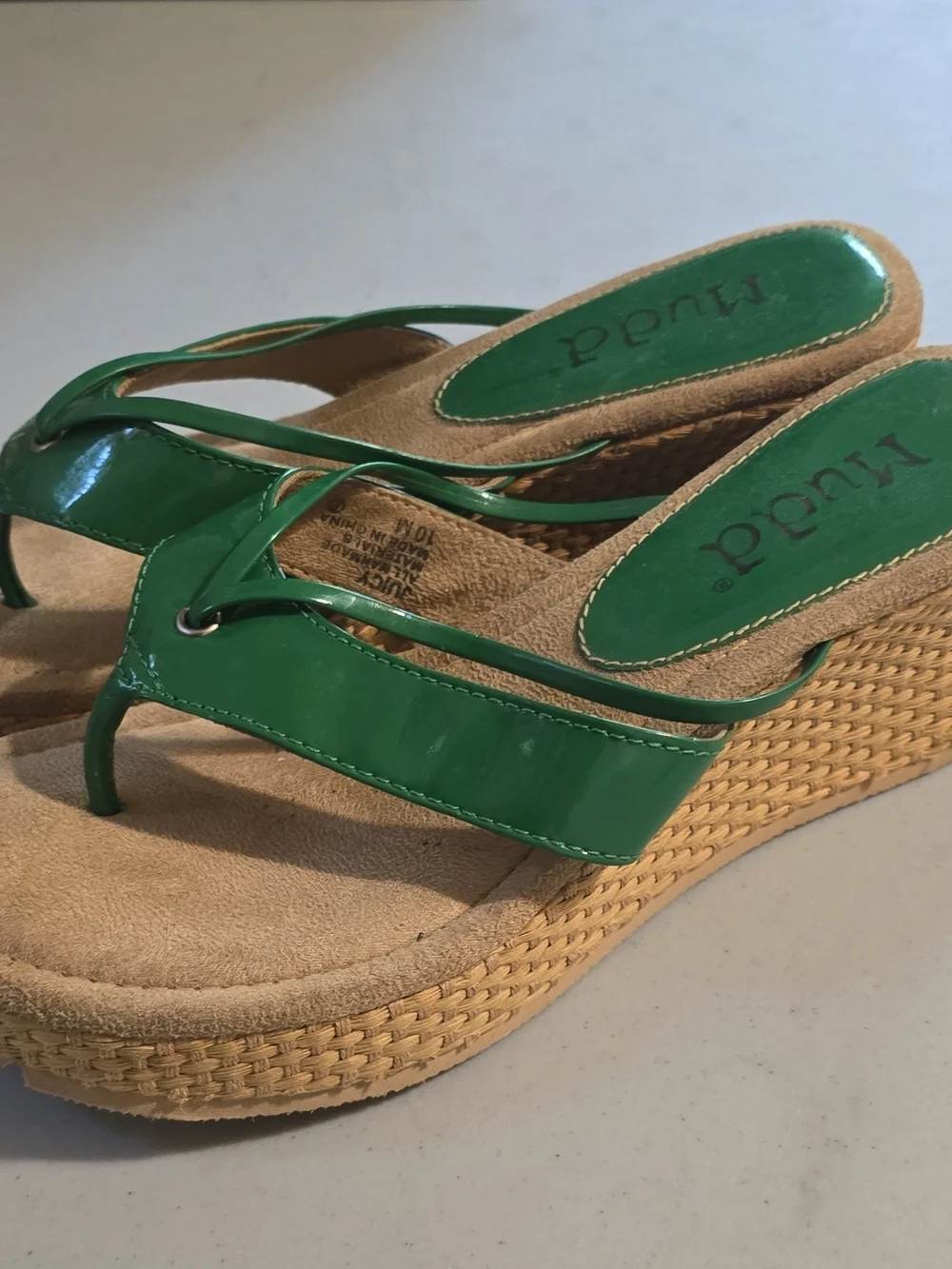 Mudd Green Platform Thong Sandals - Women Size 10M